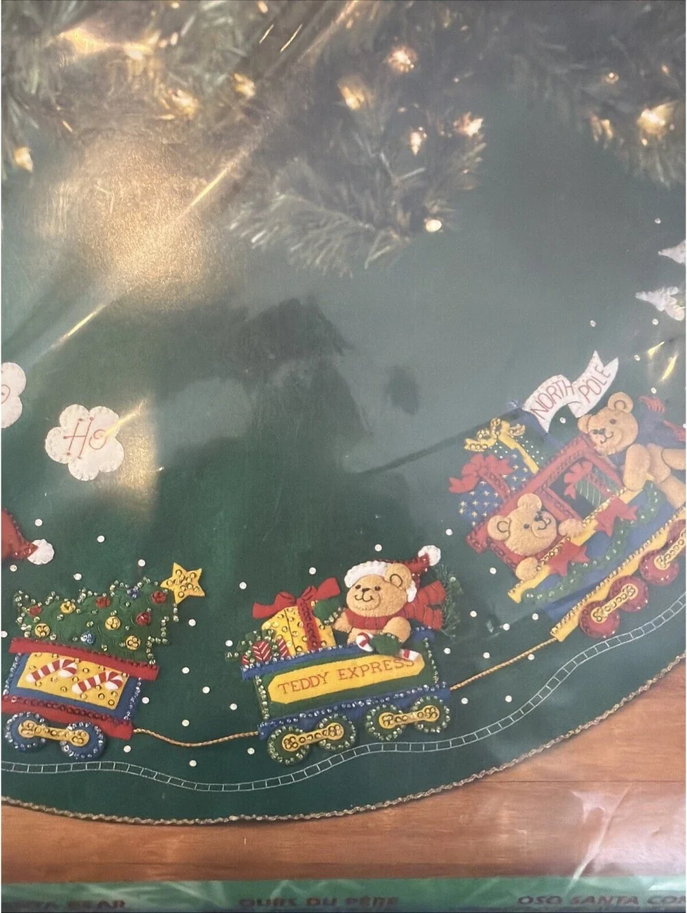 Vtg 2001 Bucilla Fill Appliqué Christmas Tree Skirt Santa Bear W/Toy Train New